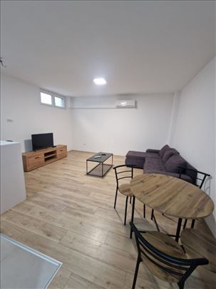 Dvosoban namešten nov stan 63m2-Telep 400e