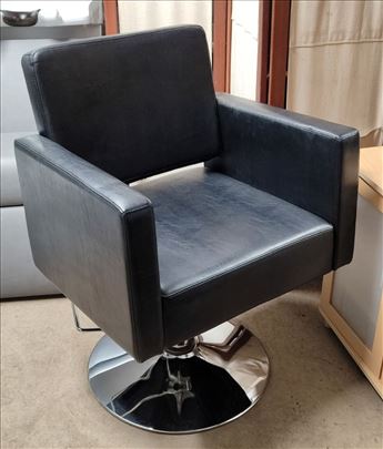 Frizerska stolica "KLASSIK" hidraulicna