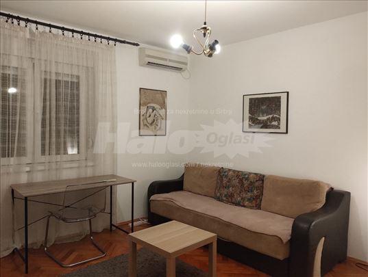 Hram, jednosoban, 35m2