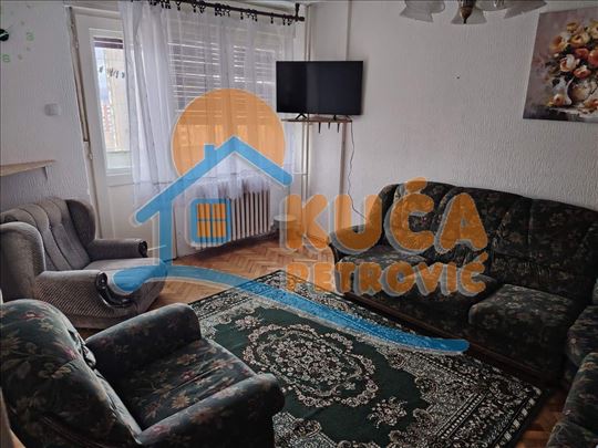 Izdaje se stan kod Gradske bolnice!