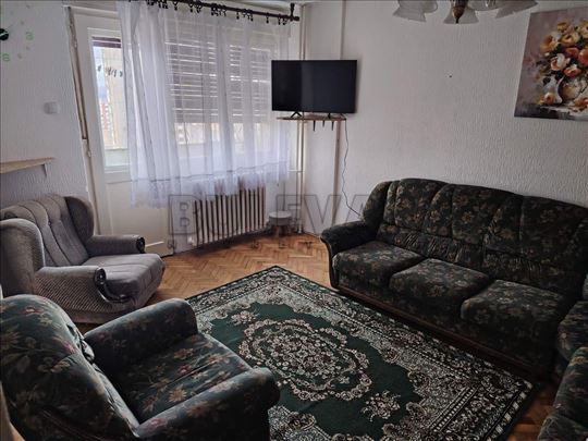 Izdaje se stan kod Gradske bolnice!