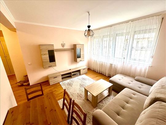 Izdaje se stan kod Masinskog fakulteta