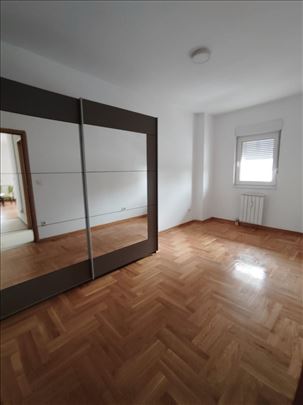 Izdavanje stana, Voždovac, Vojvode Stepe 3.0