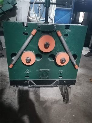 Masina za savijanje cevi, trovaljak 