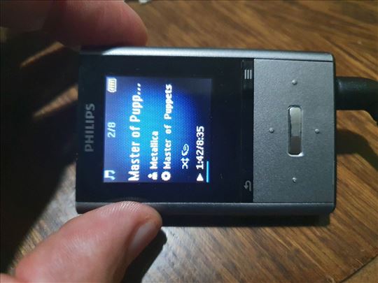 Philips GoGear Vibe 16GB MP3 MP4 Player