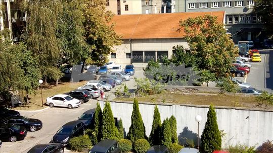 Stan preko puta Beograda na vodi