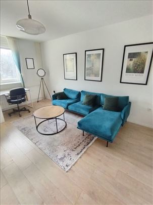 TOP NOV, FONTANA, renoviran,2 sobe, namešten 