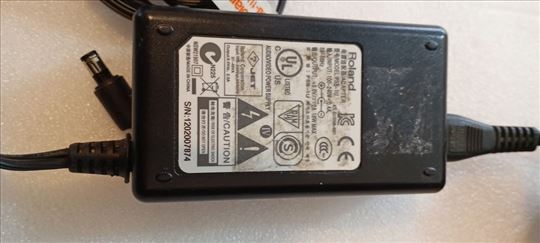 Adapter Roland 9V - 2A