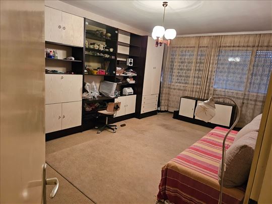 Hotel Yu,Nikole Tesle 2.0