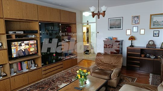  Idealan za porodicu, diplomate, za online poslova