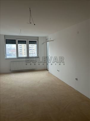 Izdaje se nov, neuseljavan stan u centru Niša, 55m