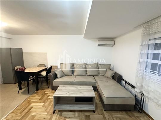 Izdavanje dupleks stana 40m2 kod Dimitrija Tucovic