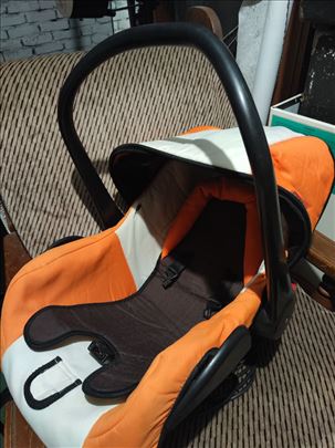 Povoljno u odlicnom stanju