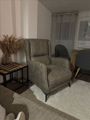 Trosed i fotelja na prodaju