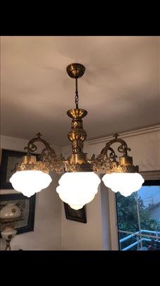 Veliki vintige luster od mesinga 