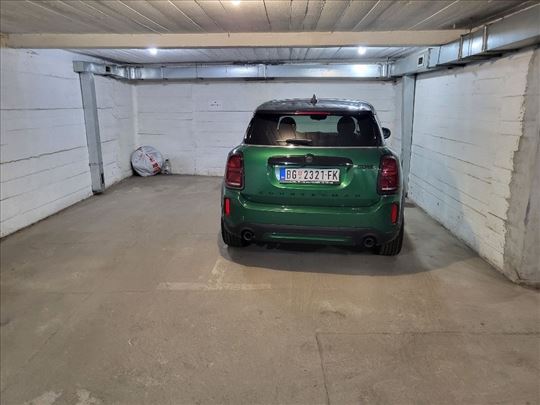 2 mesta - Sportski centar Vračar i Južni bul.