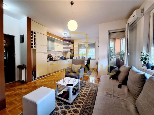 Aviv park, 35m2, odličan