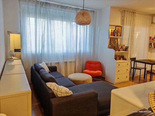 Blizina Bulevara noviji 34+16 terasa