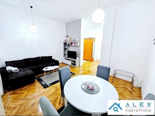 Dvosoban stan na odličnoj lokaciji