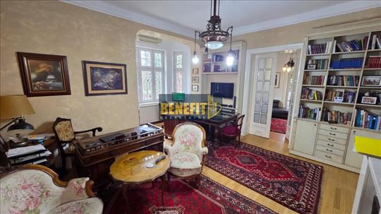 Luksuzan stan na dva nivoa, Senjak