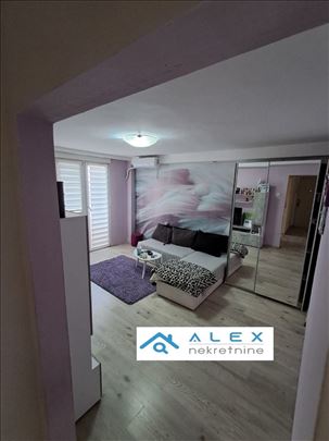 Odličan dvosoban stan na Rotkvariji