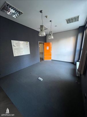 Odličan poslovni prostor, Takovska ID#1014