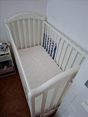 POKLANJAMO DVA KREVETA ZA BEBE