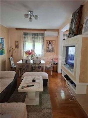 Prodajem stan u Budvi