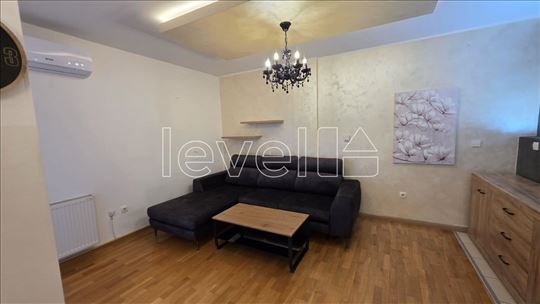 Stan,Novi Sad,Bulevar Patrijarha Pavla,kv: 81.00, 