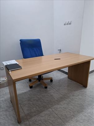 Sto radni ,sto kancelarijski 