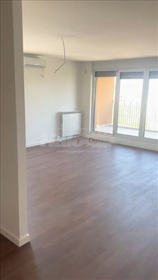 Tesla Palace (118 m²) – dom ili poslovni prostor