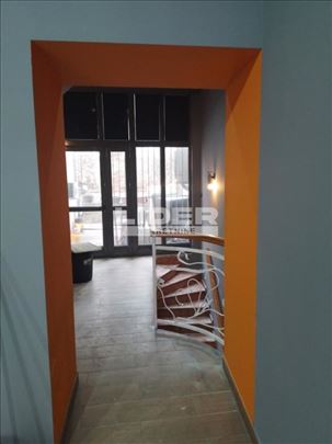 Višenamenski lokal na dva nivoa, na top lokaciji I