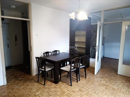 Vojislava Ilića ,50 m2 - 400 e polunamesten