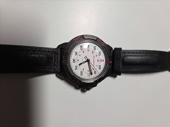 Vostok rucni mehanicki sat navijac