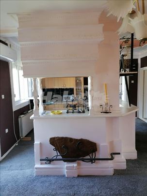 Voždovac, Jajinci, trosoban stan