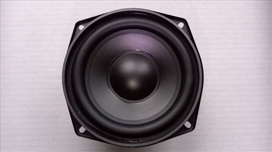 Zvucnik nov 25W 4 oma prave snage sa gumenom membr