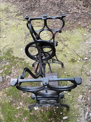 Antonović retro postolje mašine