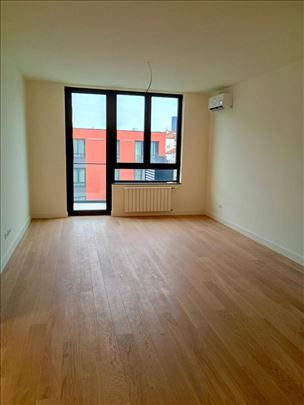 Beograd na vodi, BW Sensa, LUX, 2.0. Useljiv