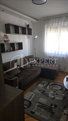 Izdaje se garsonjera u blizini Filozofskog fakulte