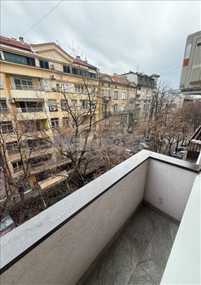 Izdaje se lux renoviran salonac – Strahinjića bana