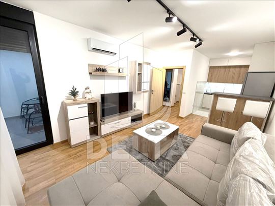 Jednoiposoban stan, sa parkingom, u novijoj zgradi