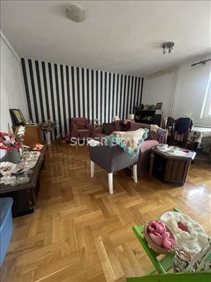 Lep i funkcionalan stan na Voždovcu ID#1256