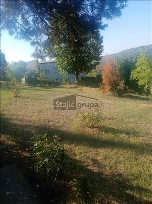 Lepe jesenje boje na vašem placu