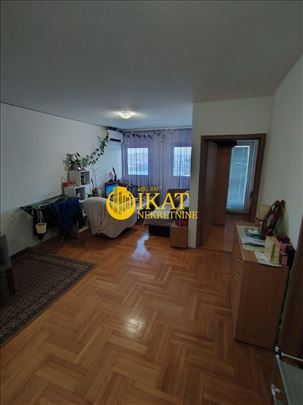 Leštane 42m2, vrlo komforan stan