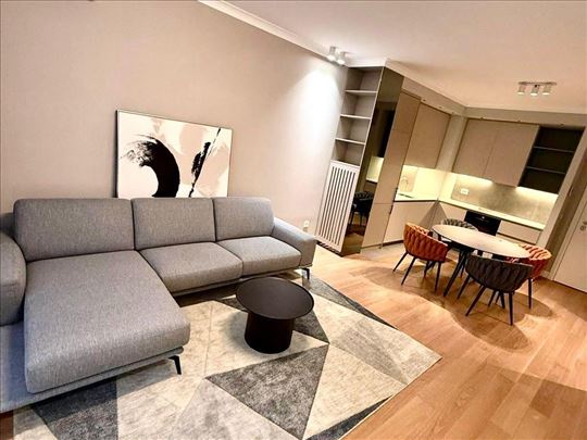 Moderan 2.0 stan u Beogradu na vodi, Quartet 1