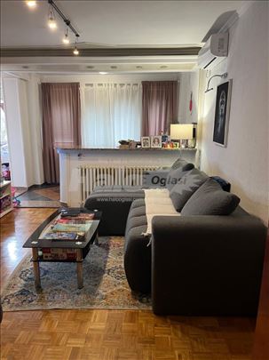 Namesten stan na Konjarniku