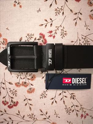 Novi muski kozni markirani kais Diesel Crna snala