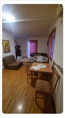 Opremljen stan na duži vremenski period