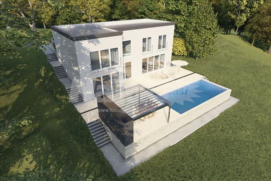 Plac sa dozvolom za gradnju i projektom - Lipovica