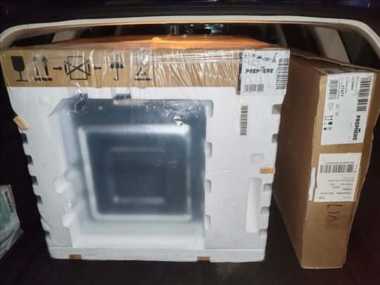 Premier rerna i staklo-keramicka ploca Novo